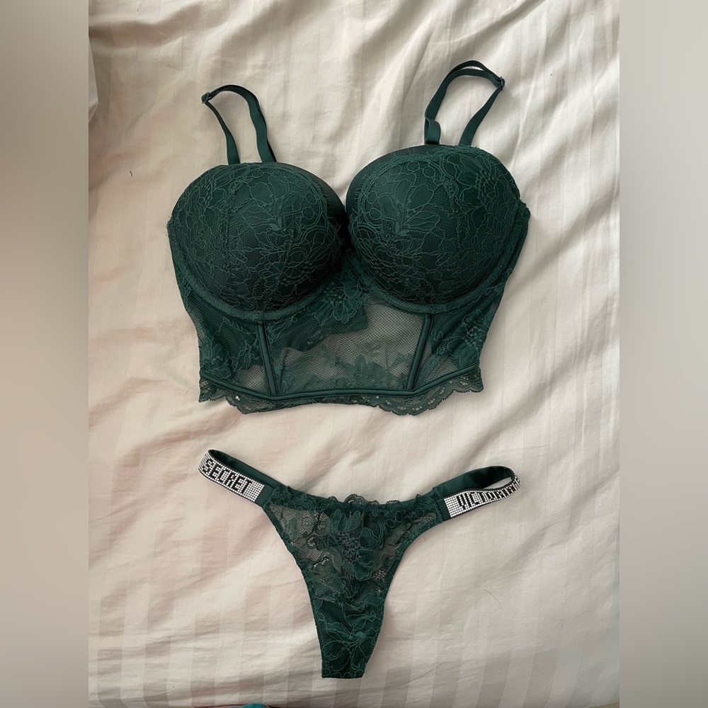 Victoria’s Secret Lingerie Set